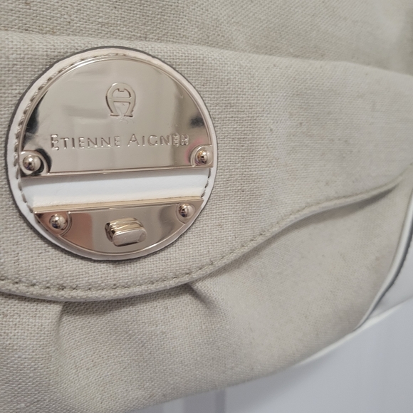 Etienne Aigner shoulder bag - Picture 2 of 8